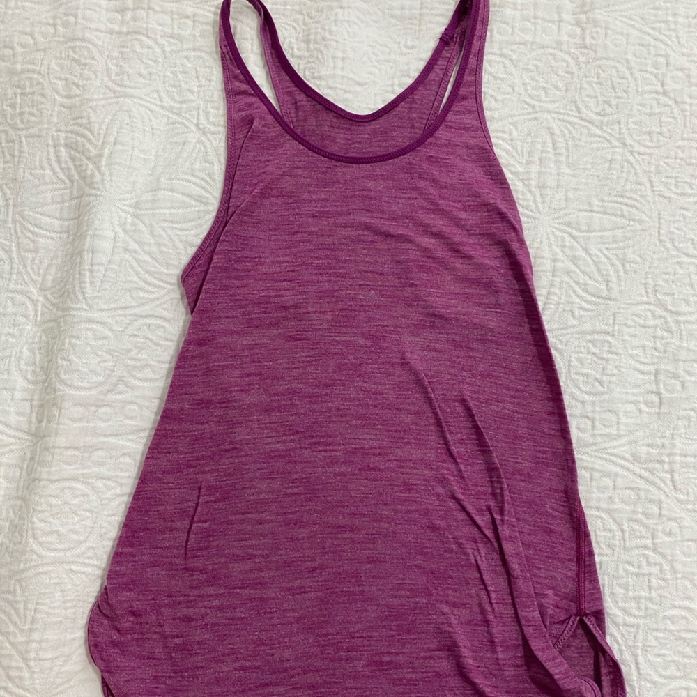 ‼️SOLD‼️ Lululemon workout top 💕